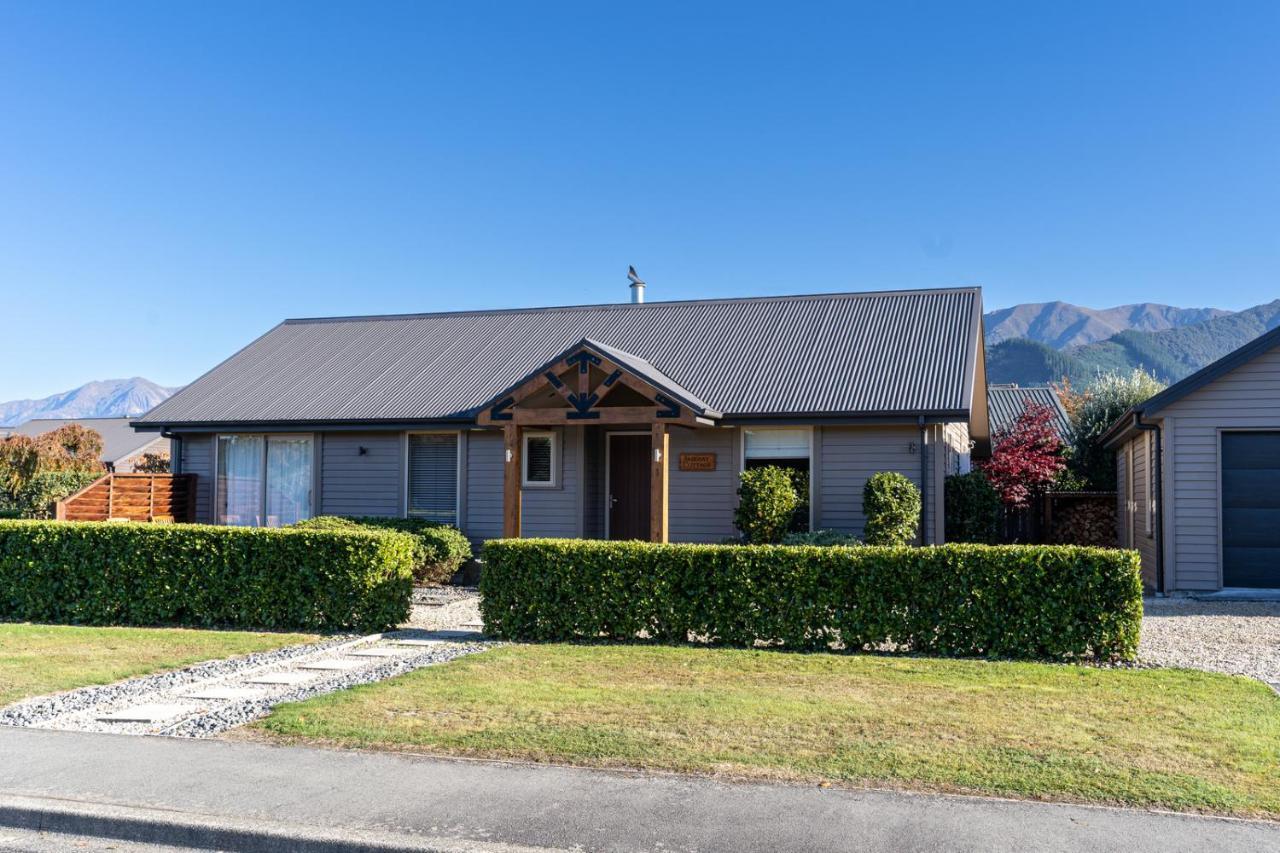 Fairway Cottage - Hanmer Springs Holiday Home エクステリア 写真
